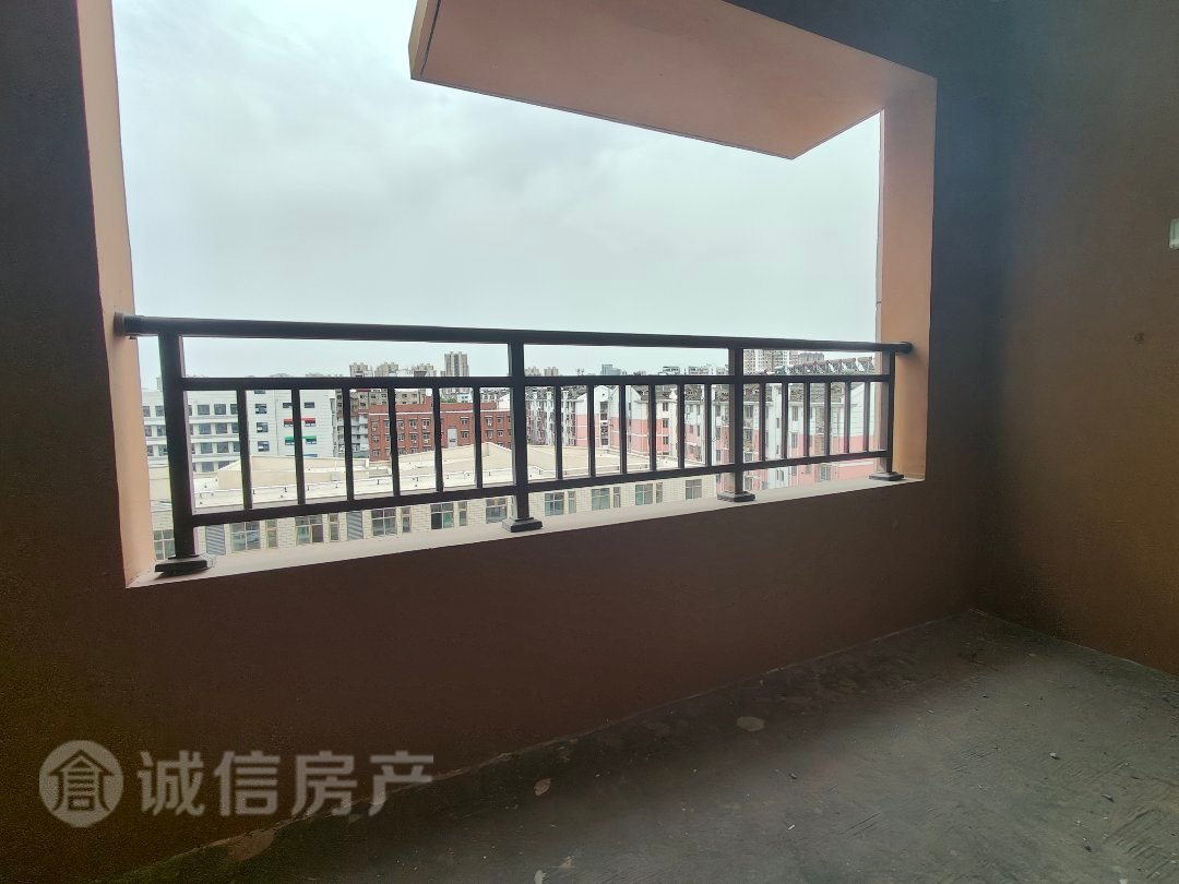 二机厂安置区,二机厂万里桥小区 4小老一中 电梯房配套齐全7