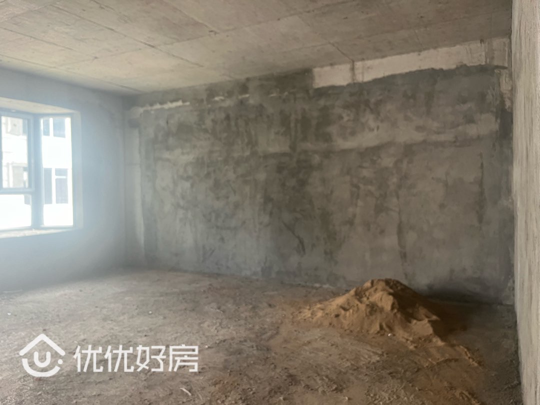 龙泽花园,边户带大院子,环境优美,别墅群1