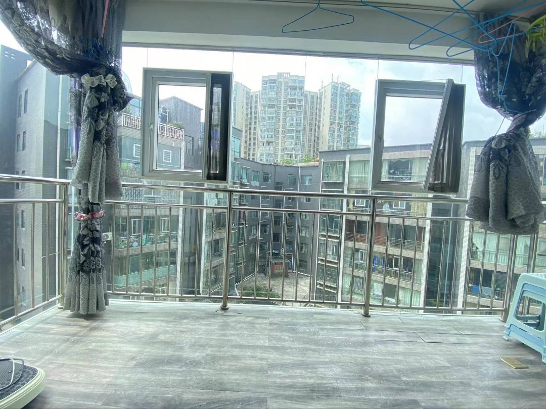 双水新加坡花园,双水新加坡花园电梯三室两厅两卫,纯南向2