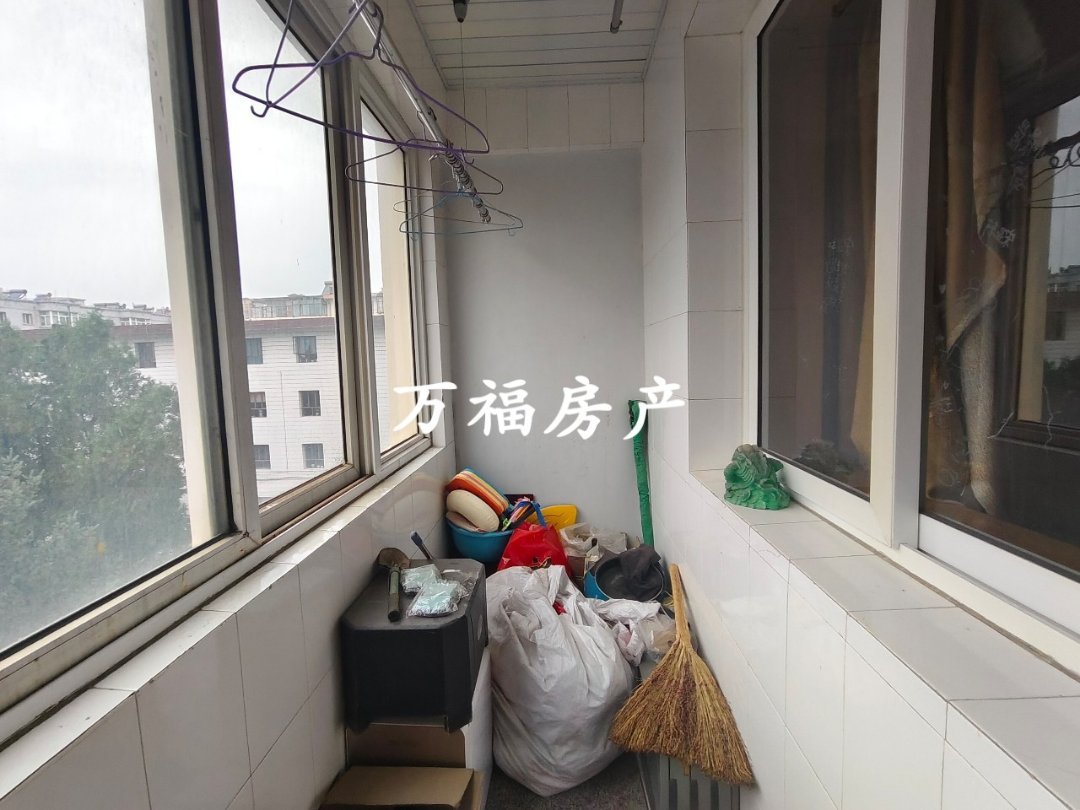 地建小区,地建小区,2室2厅,精装,拎包入住,可按揭,楼层佳2
