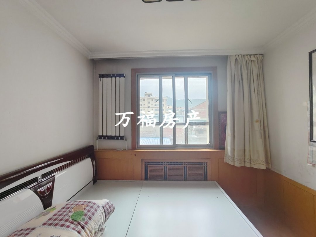 地建小区,地建小区,2室2厅,精装,拎包入住,可按揭,楼层佳4