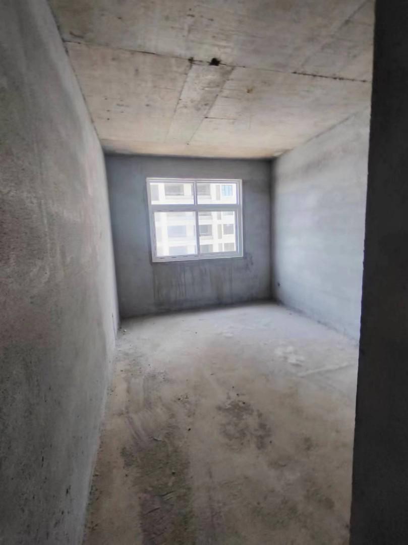 华源首府小区,华源首府小区毛坯带花园,面积146㎡,欢迎品鉴4