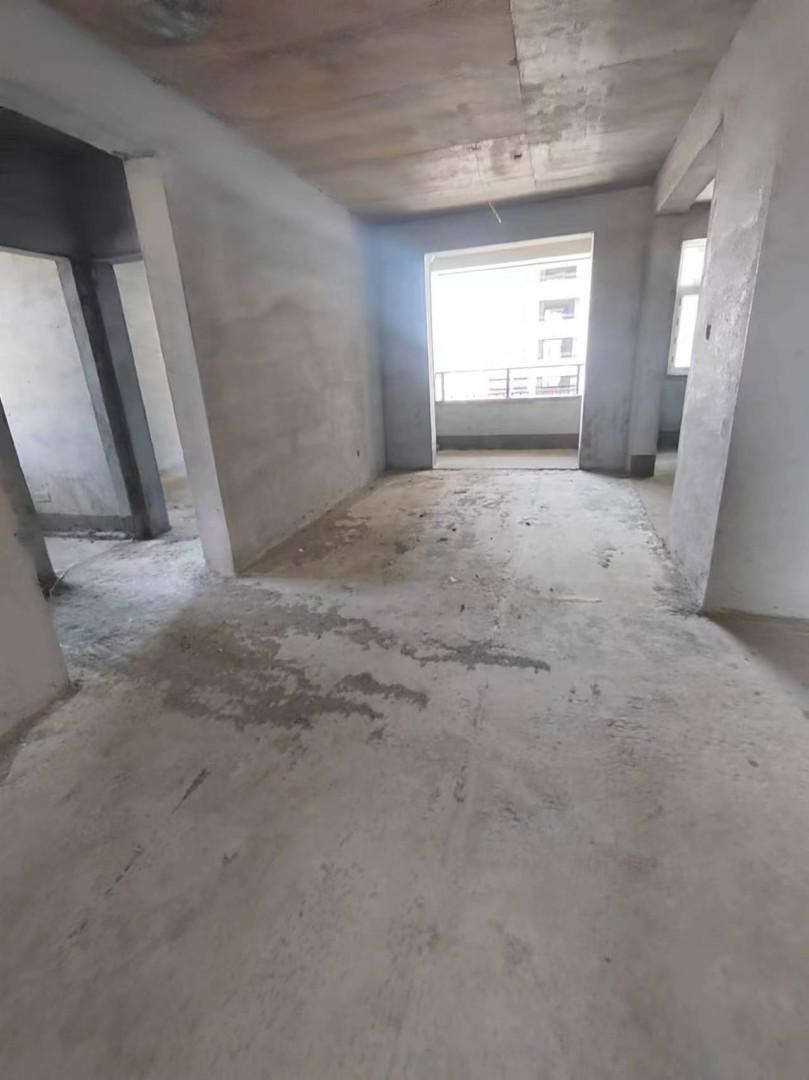 华源首府小区,华源首府小区毛坯带花园,面积146㎡,欢迎品鉴8