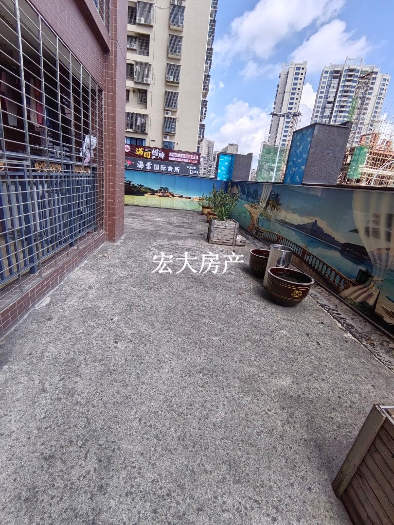 万福新城,精品好房,万福新城4室2厅2卫2阳台,送大露台9