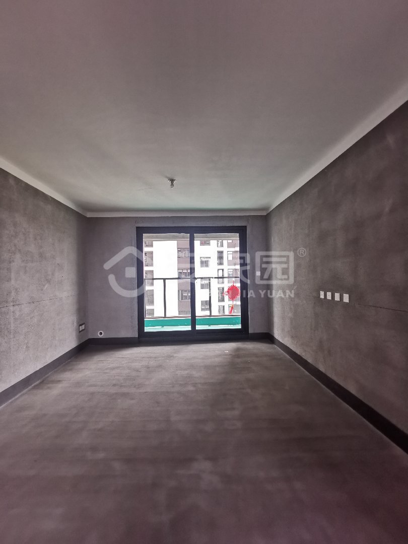 建业云筑,性价比超高的3室2厅2卫2阳台 阳光 视线 无忧!8
