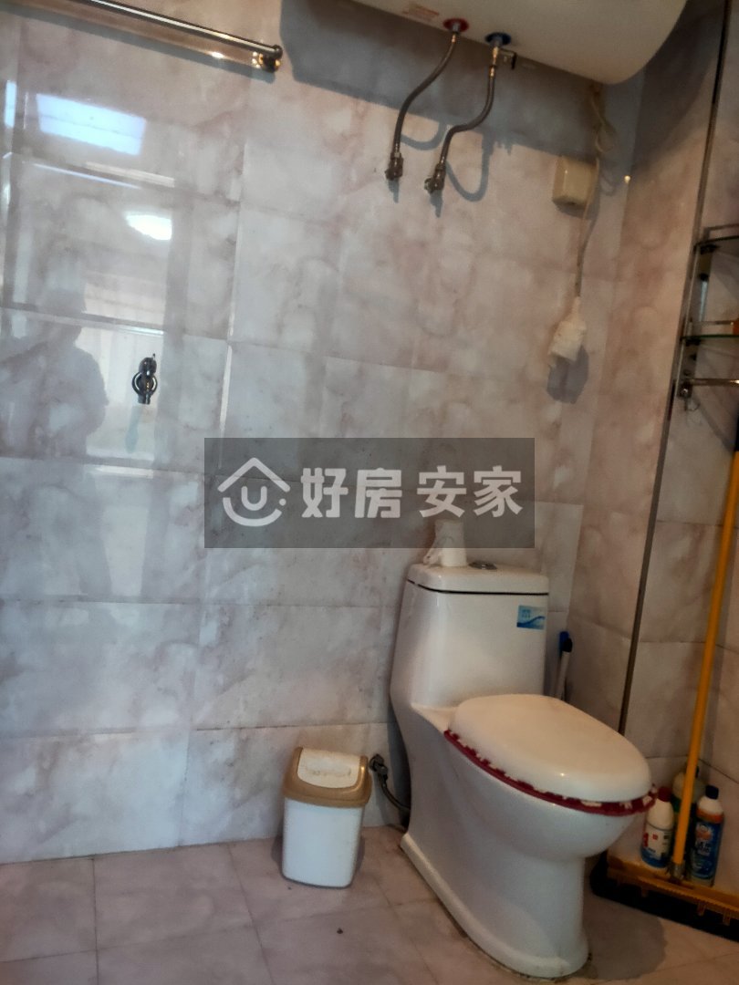 御景苑,御景苑回迁59平电梯中层精装修17.5万可贷款8