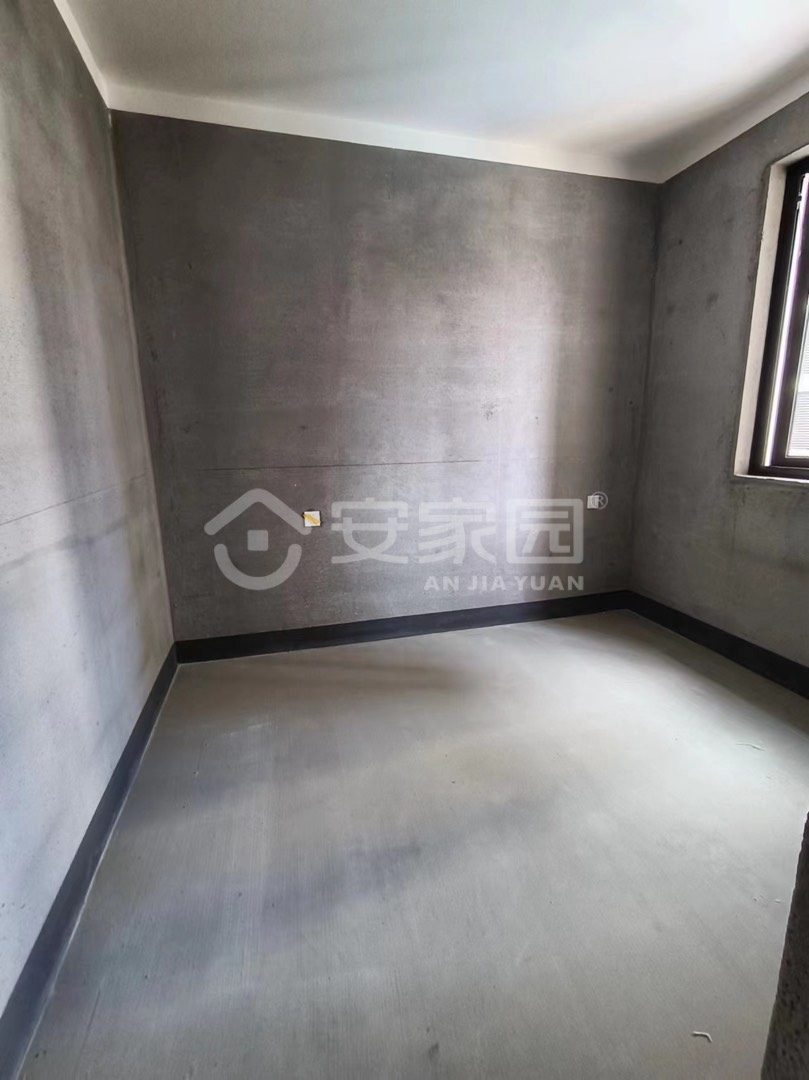 建业云筑,业主实卖,边户随时看房4