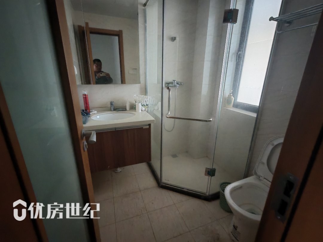 现代传媒港,现代传媒港。116平复式楼,可做4房2卫5