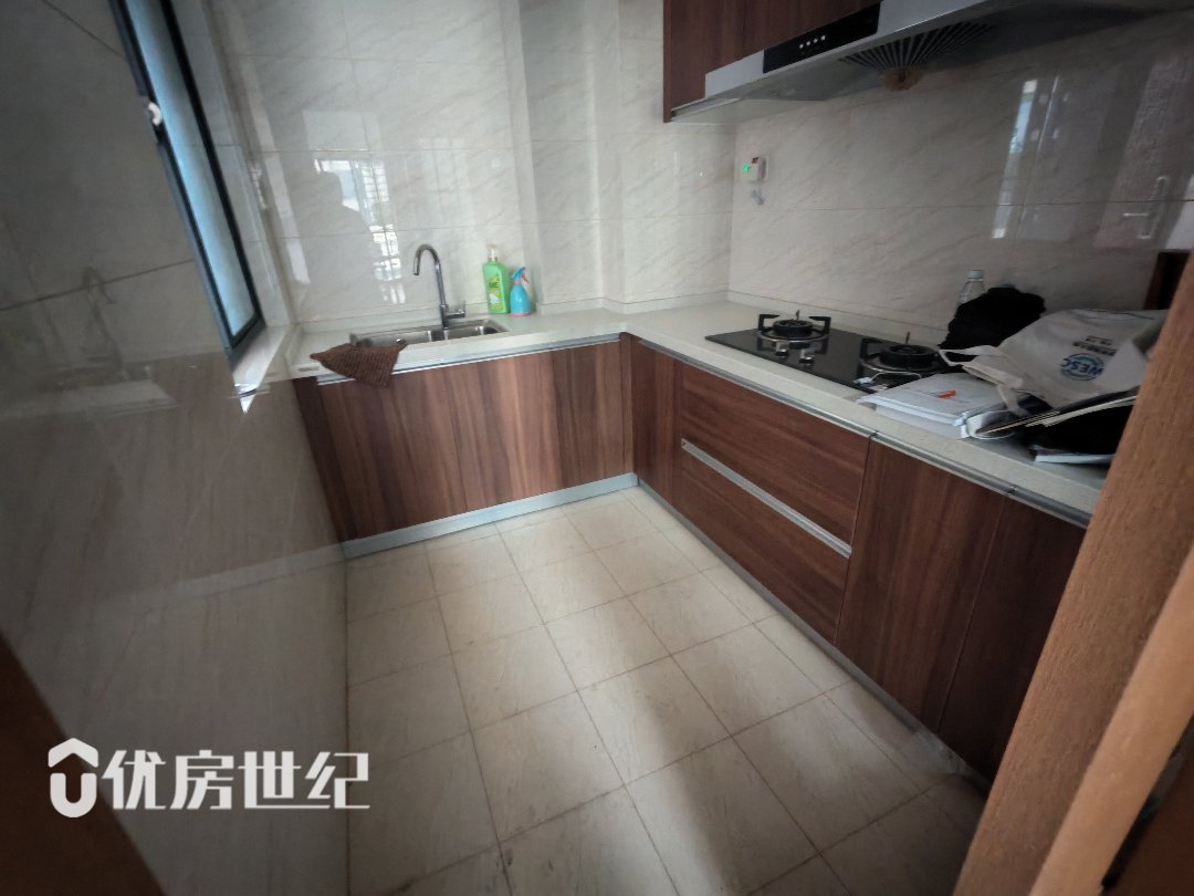 现代传媒港,现代传媒港。116平复式楼,可做4房2卫4