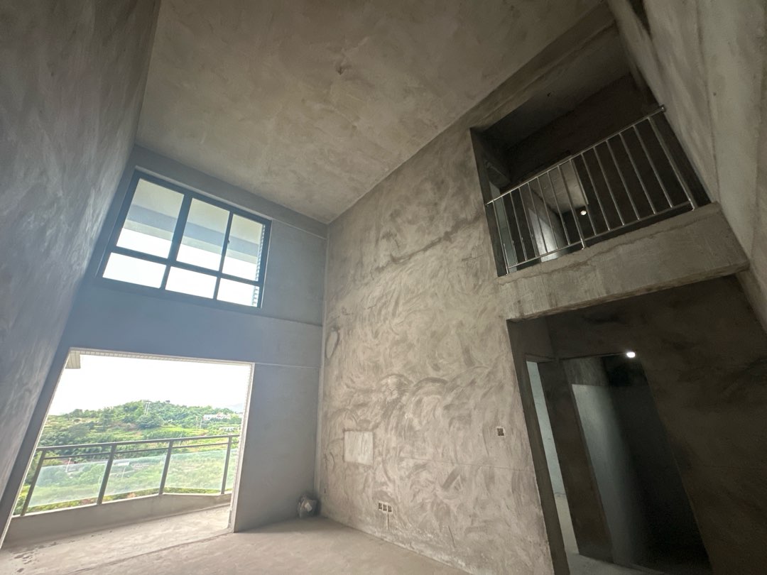 世纪城,跃层,22跃23楼!可以装四室五室六室!1