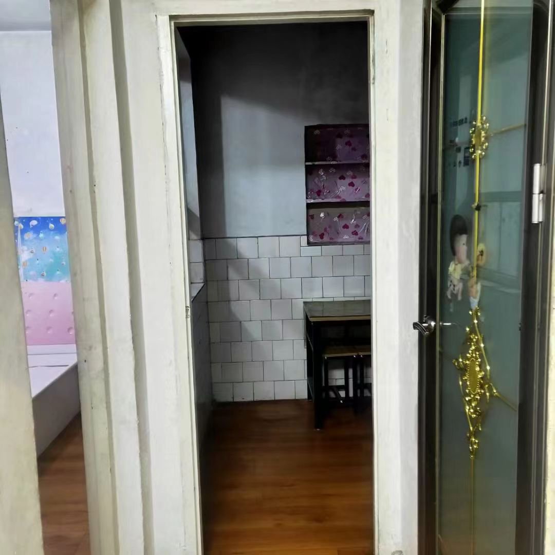 大同小区,大同小区 精装 2室1厅1卫1阳台,交通便利,设施齐全6