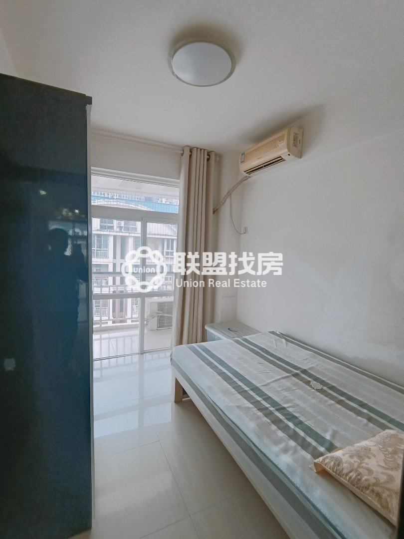 凤凰城,凤凰城复式楼中楼 楼下就是闹市 交通便利8