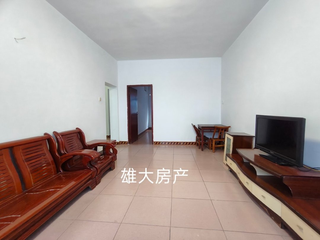 庙嘴经济园区,希望小学附近两室两厅楼梯房,三楼简单装修,产权清晰8