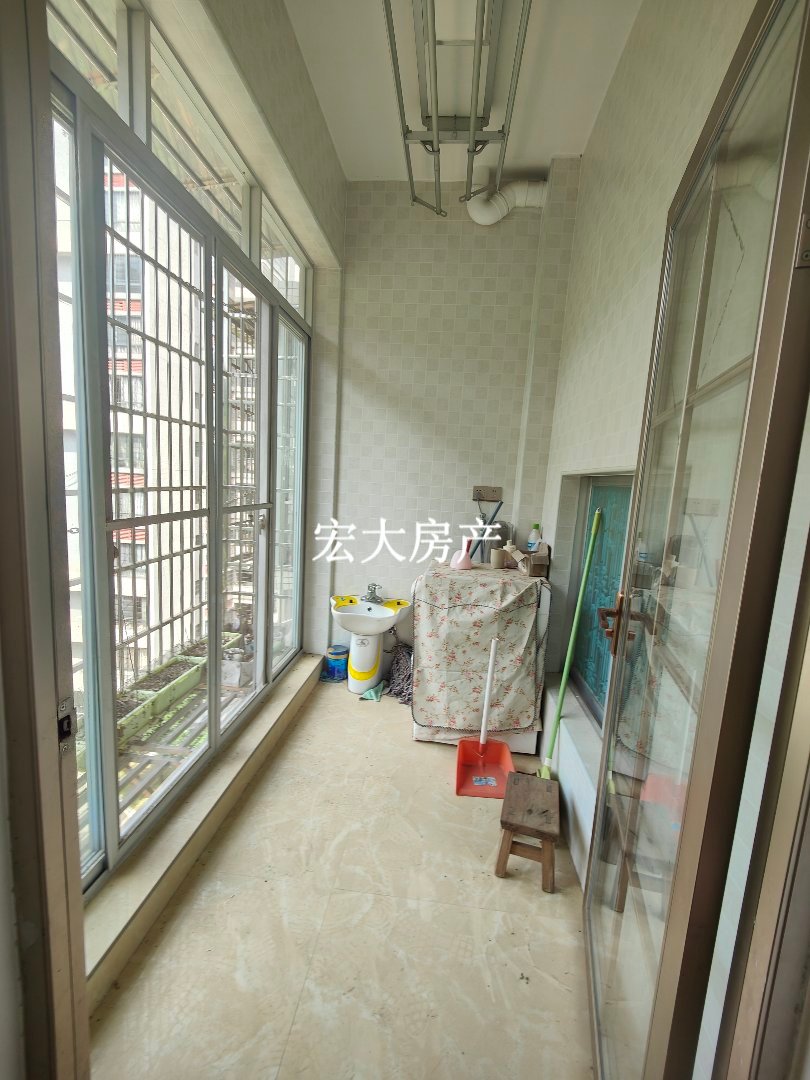 富康花园,富康花园 精装带家具家电 房东诚心出售6