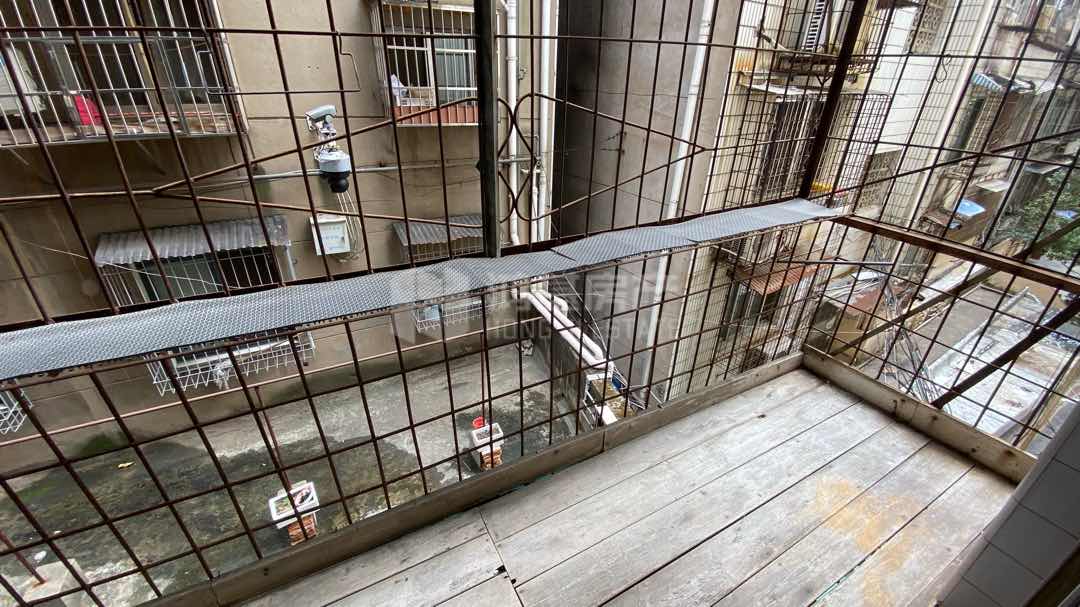 叠山路,南师附小 28中双學區房4