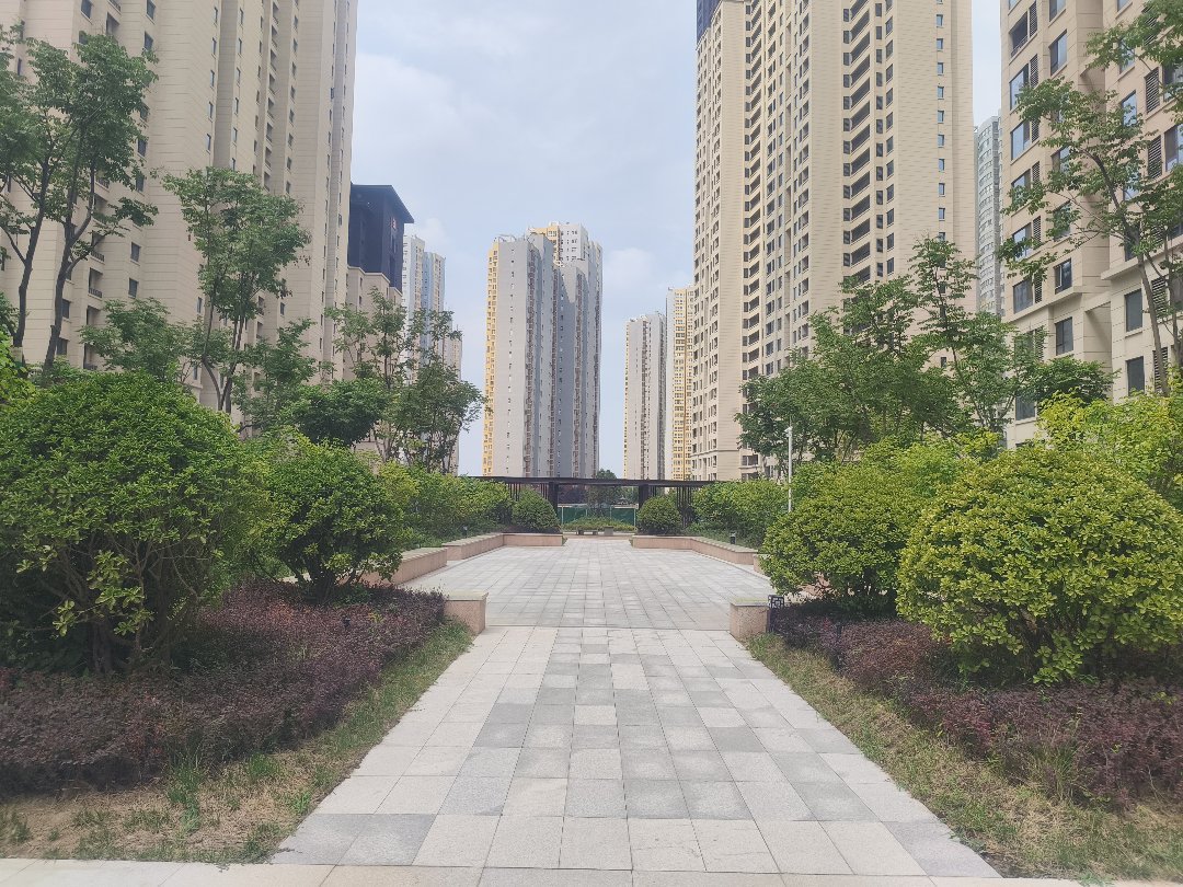 天地源珺樾坊,玉泉西路 天地源 双铁口12