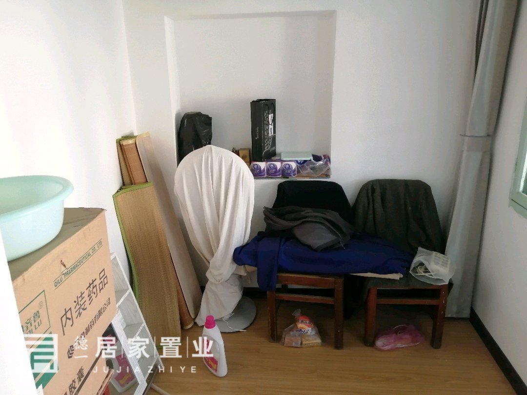 麻纺厂小区,麻纺厂简单装修两房房东诚意出售1