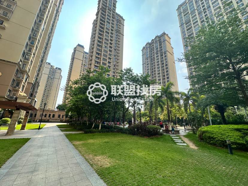 迎宾华府,迎宾华府,精装朝南3房,出售,房子业主保养好。小区环境好!16