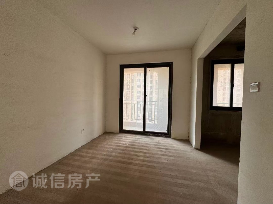 元一新天地,元一新天地,市中心位置。7