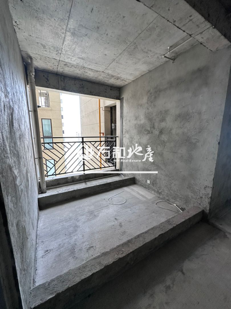 雍湖大院,清水房,等你来装,证在办理中7