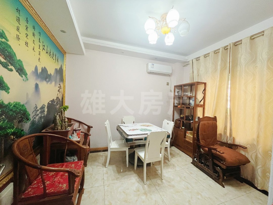 湖景天成,复式楼洋房 4室2厅2卫带阳光房 私人大花园 朝南 纯边户!9