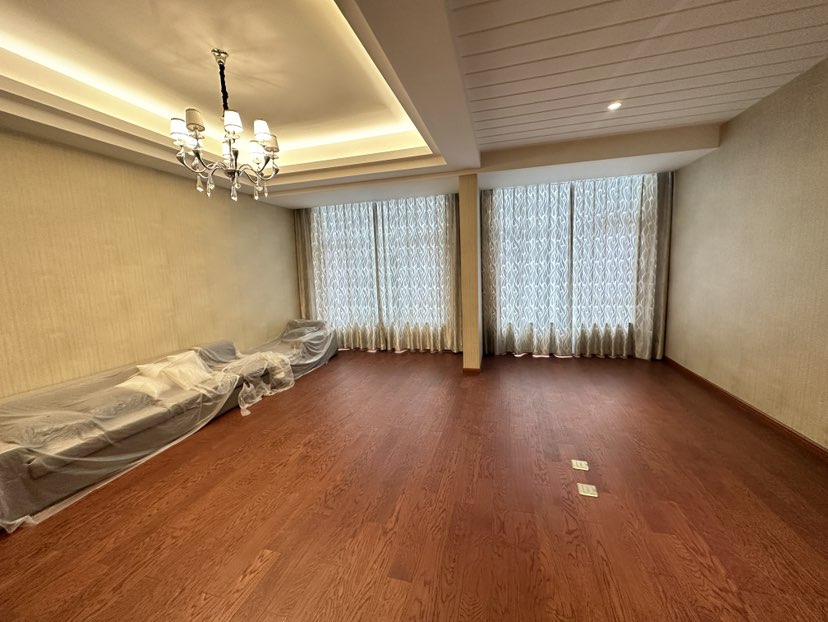 金元尚居,金元尚居别墅直降30万,豪华装修基本没住过,已加层,满二年8
