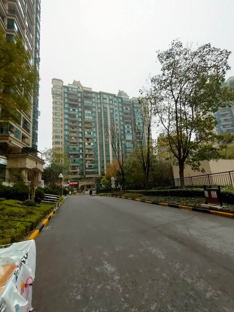 恒大绿洲,恒大户型方正,位置好,交通便利12