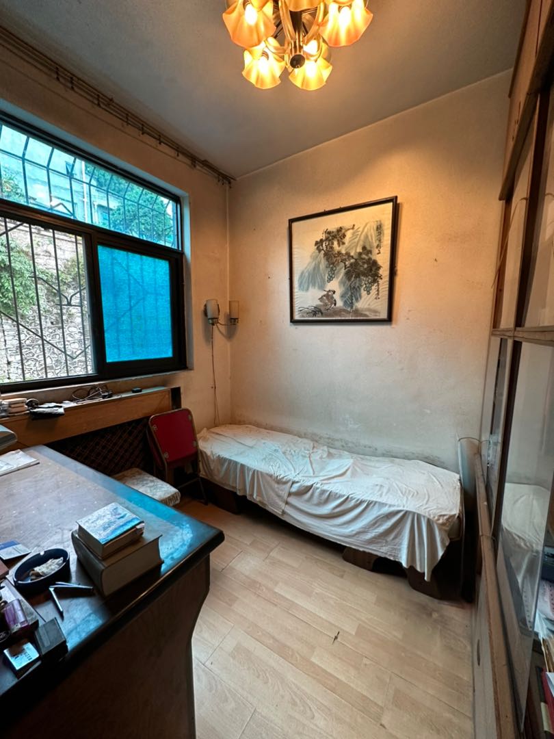 矿物局家属院,矿务局独栋别墅出售证齐全可按揭5