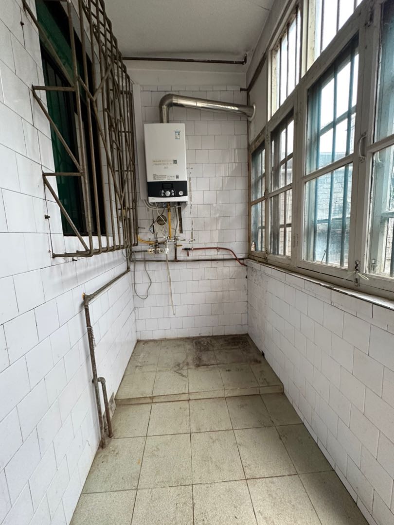 矿物局家属院,矿务局独栋别墅出售证齐全可按揭3