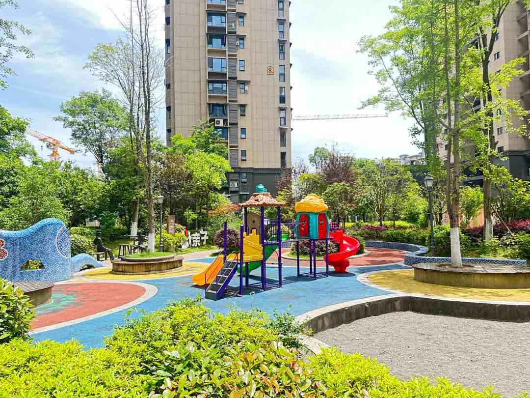 欣华理想城,欣华理想城高层九成新精装3房2厅2卫3阳台20