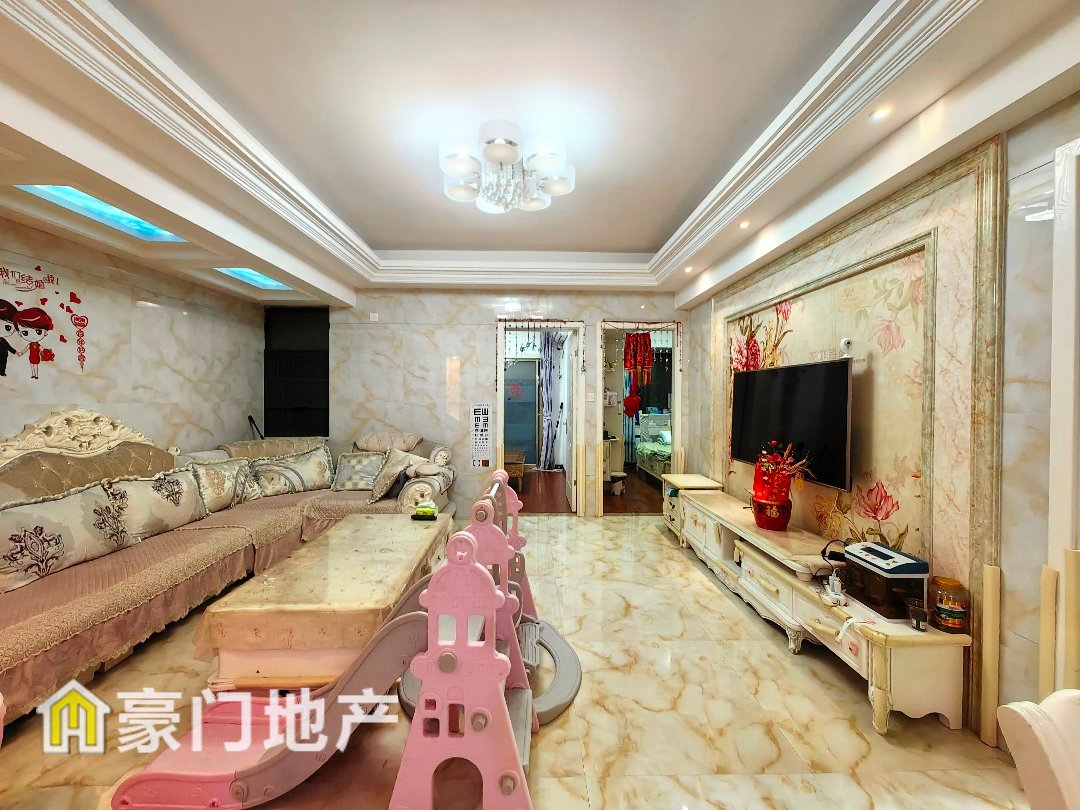 中宏花苑,自己好朋友房子,卖不上价格先不卖。4
