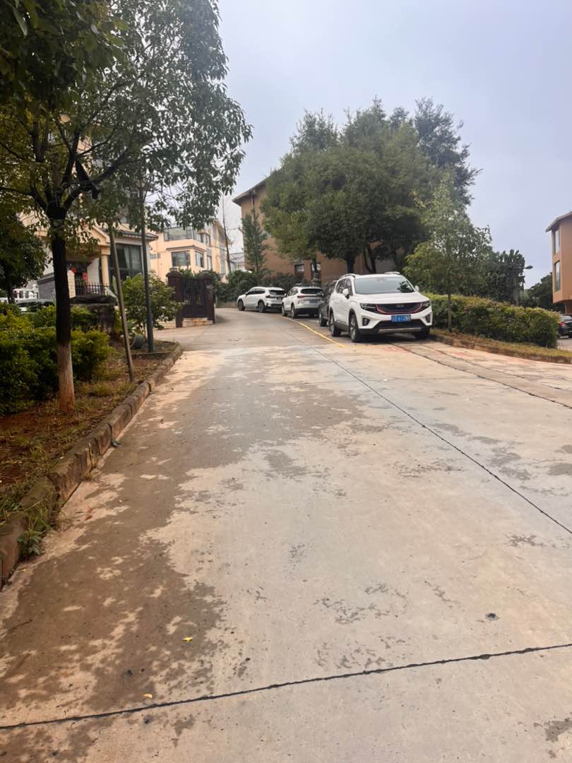 都市森邻,都市森邻精装5室3厅3卫2阳台,交通便利,设施齐全16