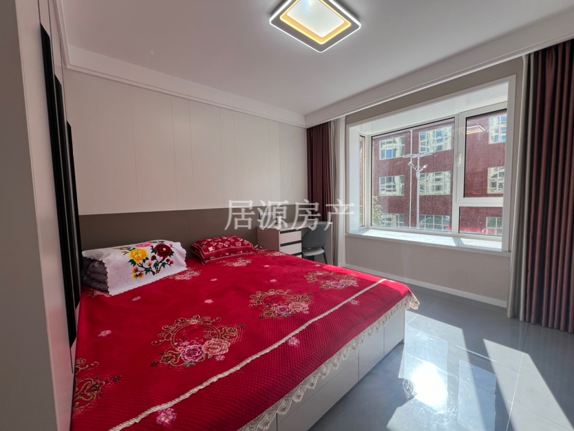 建工丽景城B区,真正的地铁楼盘,建工丽景城B区精致4室2厅2卫1阳台,仅售3