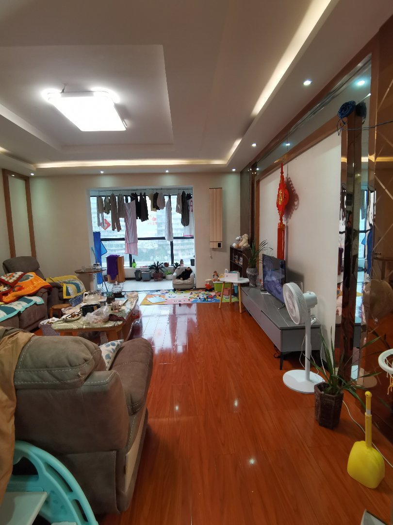 德远城中湾畔,城中湾畔4室两厅两卫可改5房9