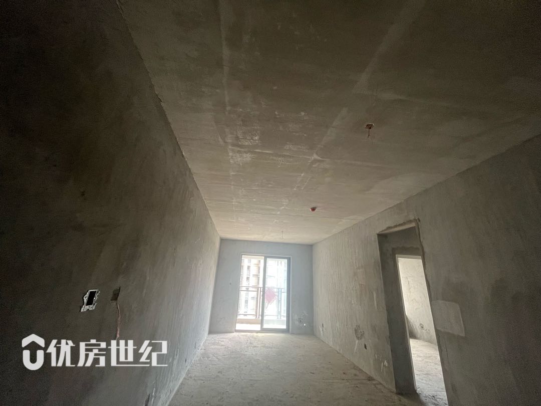 东晟广场,东晟广场,90平方 3-2-1-1,毛坯,满2,有钥匙,无欠1