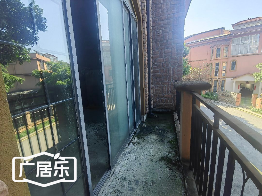东方威尼斯别墅,南北通透,6室3厅4卫3阳台全南,户型非常棒,有户型为证29