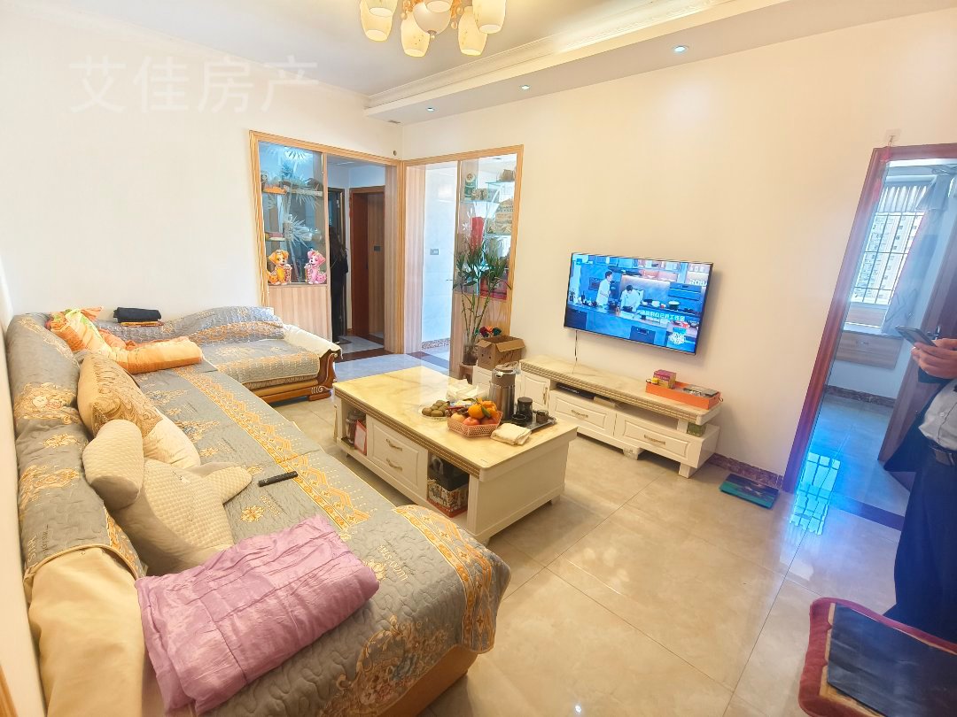 丽阳名居,南坝六中附近电梯小区房精装两室两厅可按揭1
