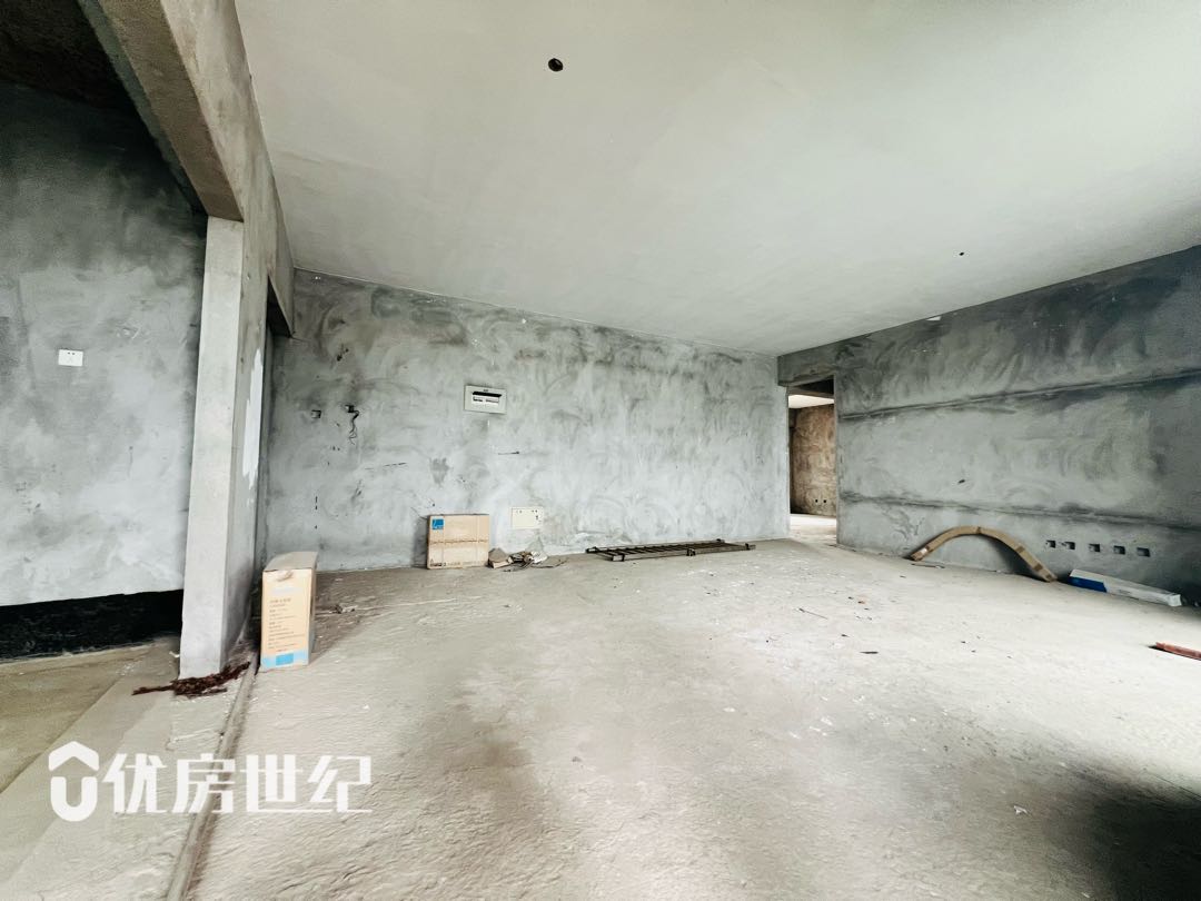 唐程御品,唐程御品 电梯高层毛坯3房2厅2卫 一线沿湖2
