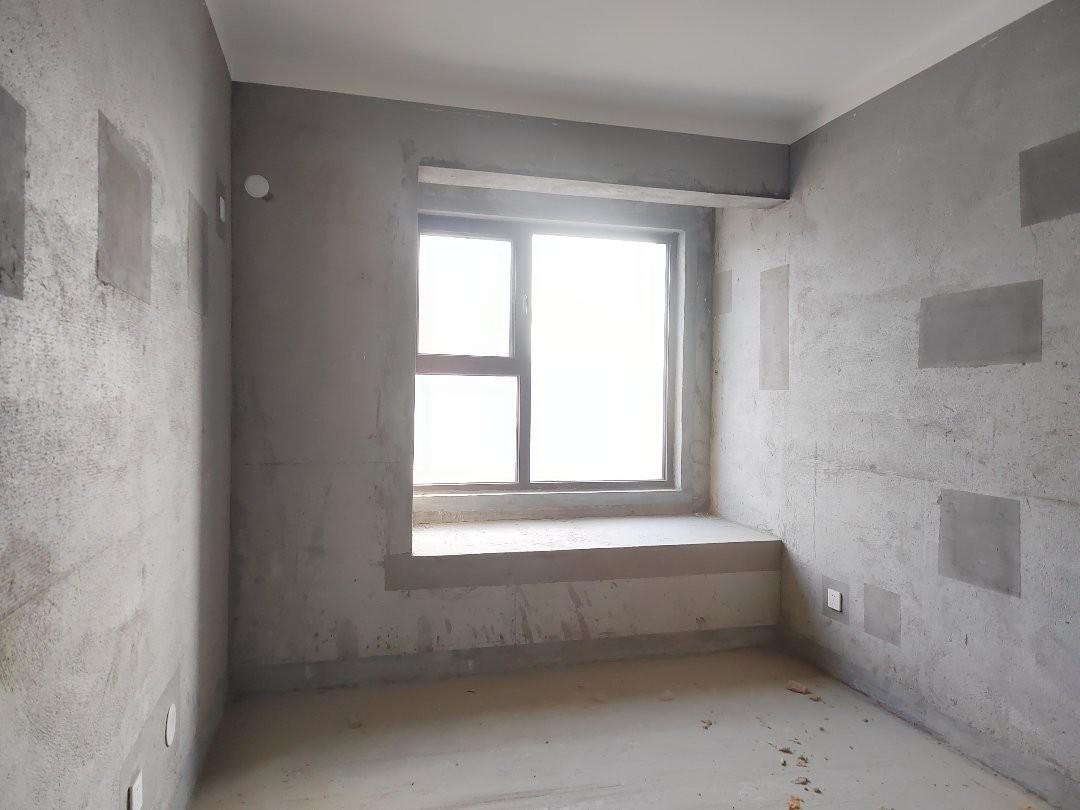 建业桂园东府,建业东府 毛坯三室 南北通透 看房方便 可贷款6