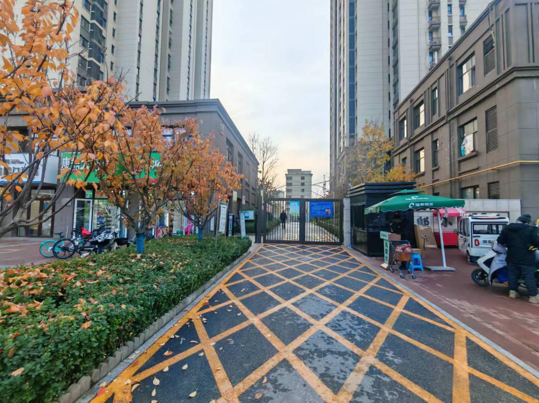 湖邸小区,东湖湖景房,湖邸小区两室12