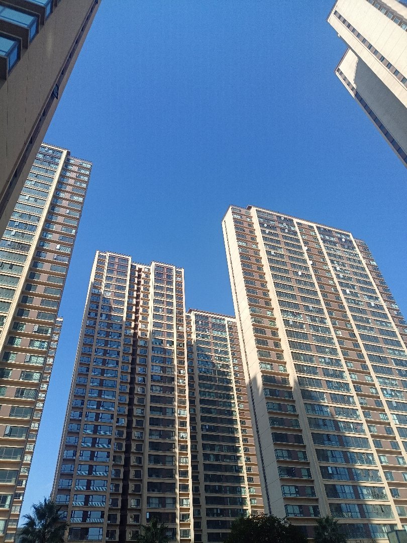 金港华庭,南片区金港华庭毛坯129平68万13