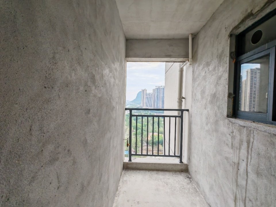 裕发锦天城,裕发·锦天城 江景房毛坯三房一卫双阳台4
