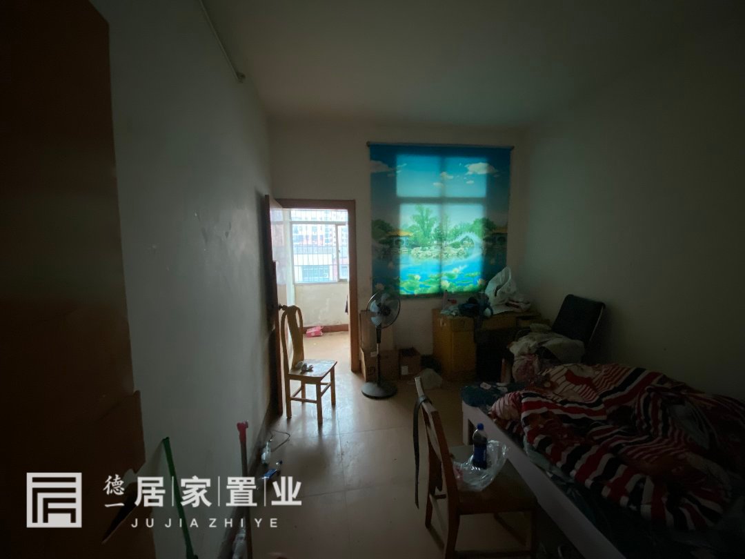 副食品公司小区,东方花苑门口,周边商圈成熟3