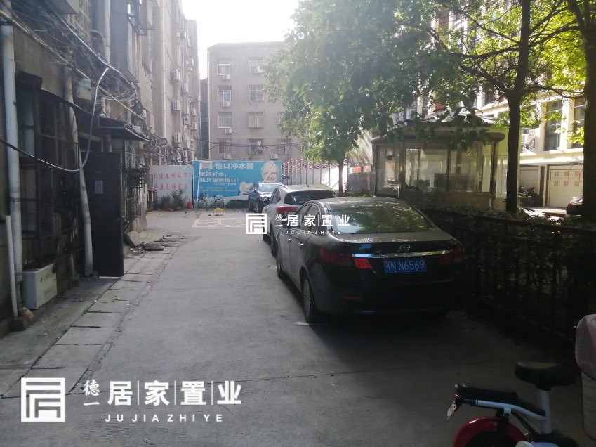 副食品公司小区,东方花苑门口,周边商圈成熟11