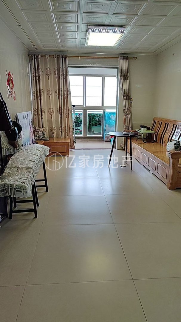 富盛广场,富盛广场精装2房84平方,家具家电齐全,拧包入住,仅售51万2