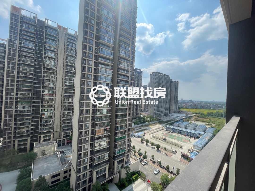 阳光城文澜府,文澜府毛坯三房,朝南户型,采光充足11