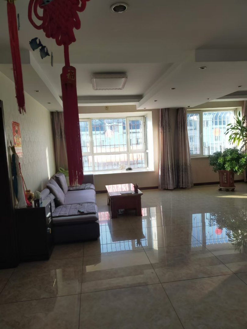湖滨教师花园E区,湖滨教师花园六带七的11