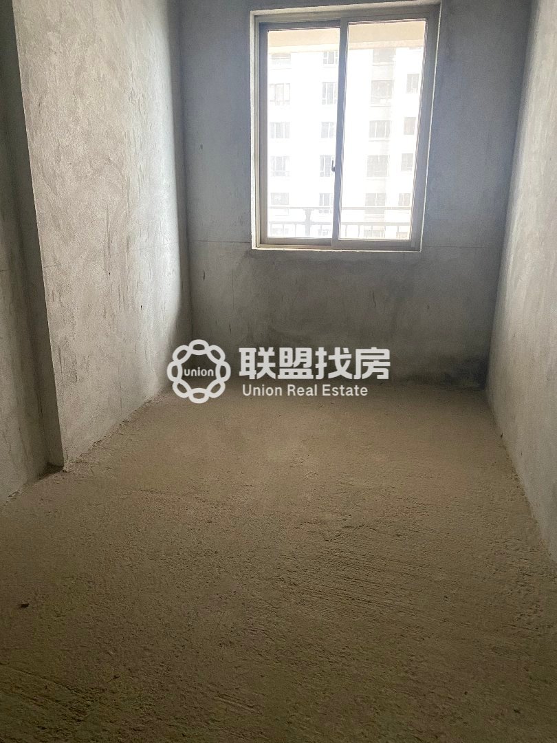 天悦豪庭,三面采光,四面通风!天悦豪庭中间楼层向南居五房三卫9
