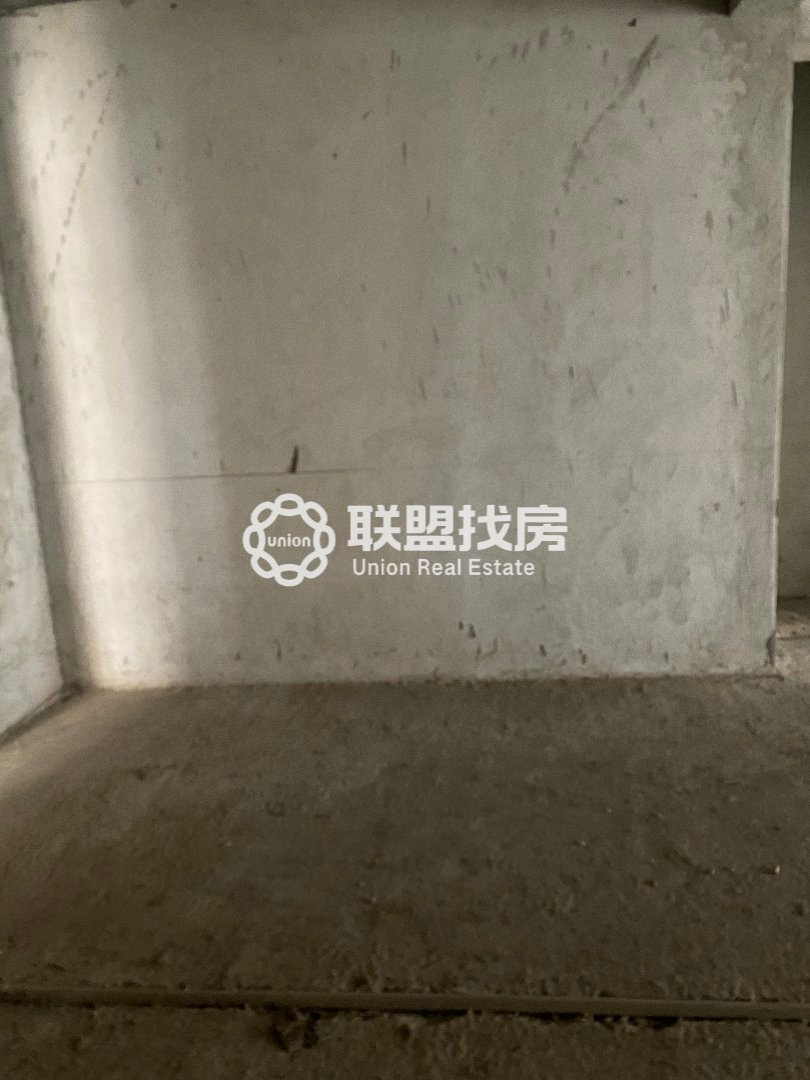 天悦豪庭,三面采光,四面通风!天悦豪庭中间楼层向南居五房三卫11