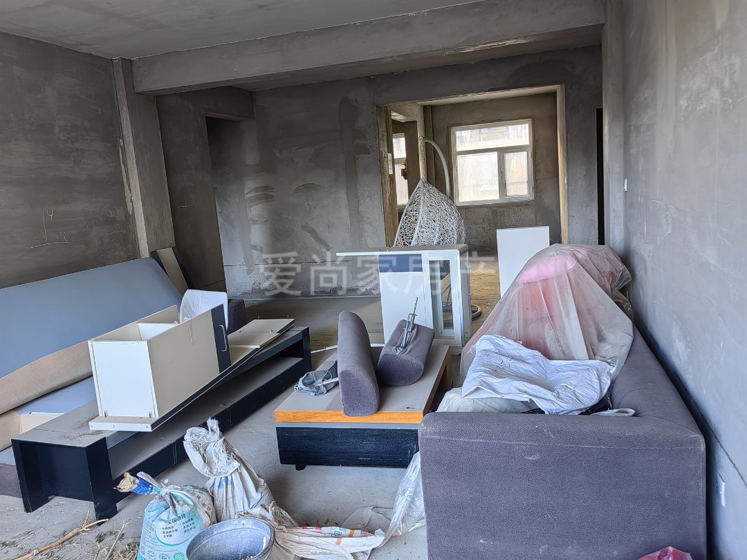 南湖鑫港,南湖鑫港下跃 带花园220平 108万 5室2厅2卫1